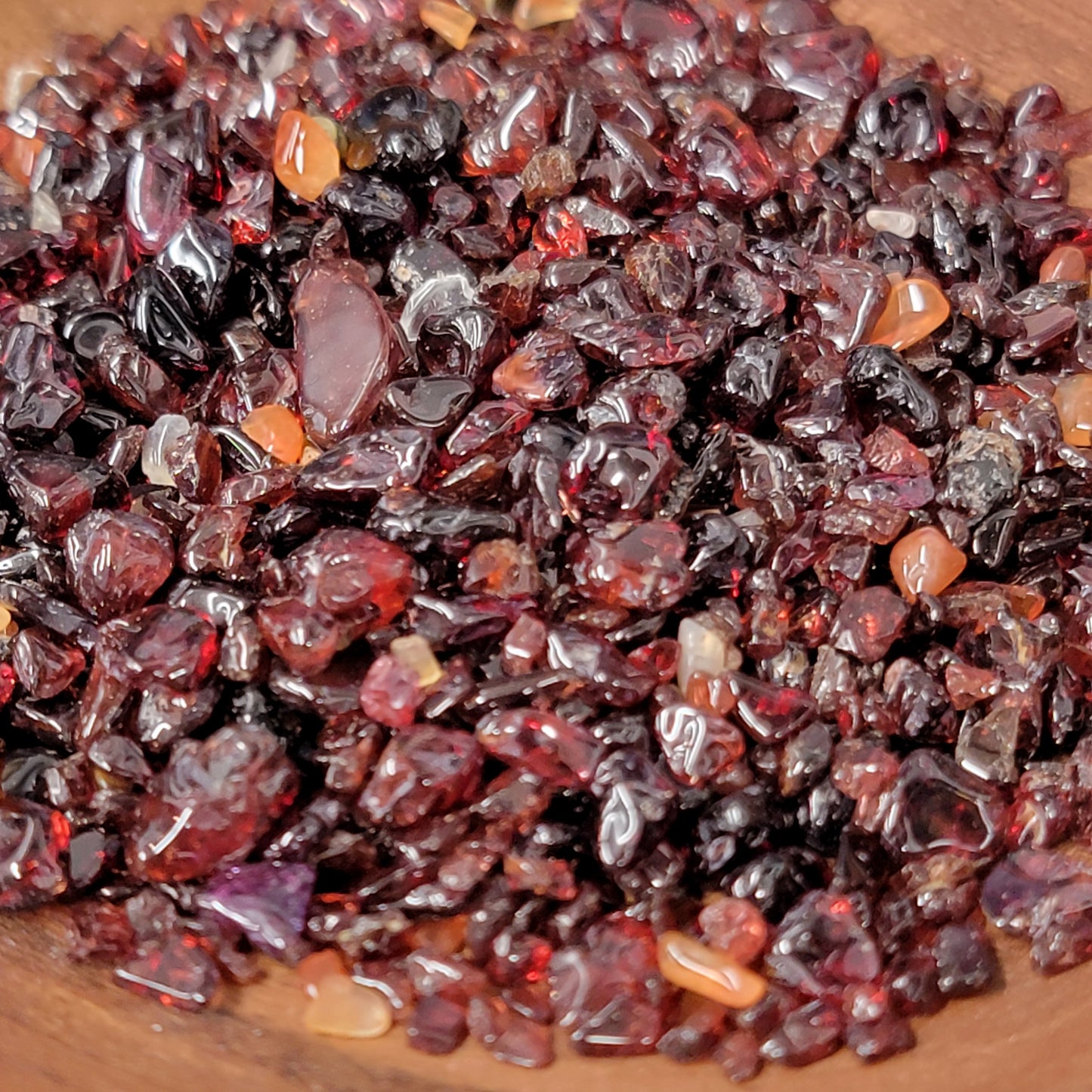 Garnet Chips