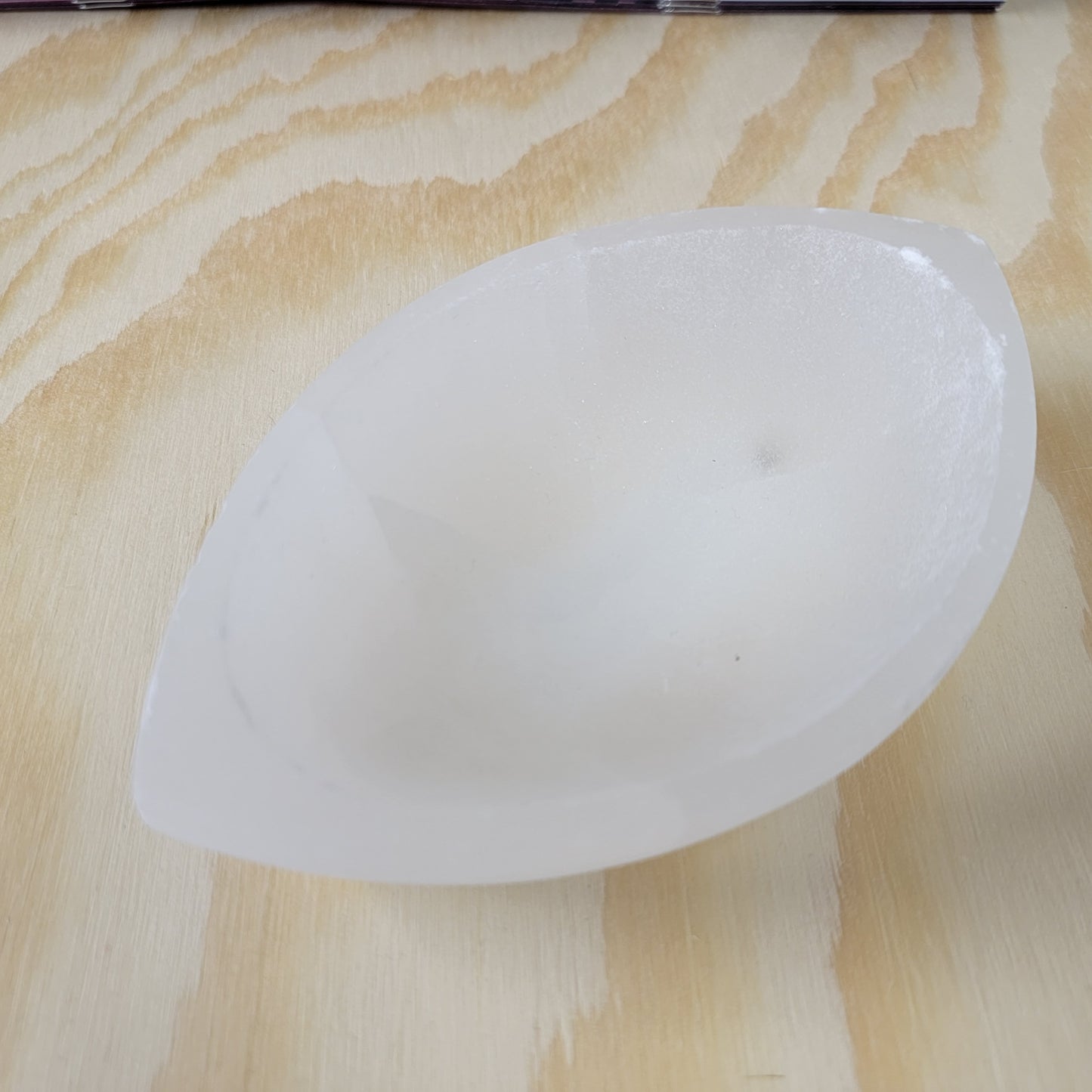 Selenite bowl - Oblong