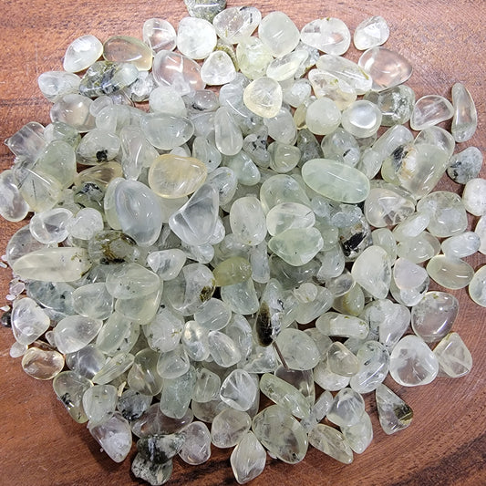 Prehnite Chips